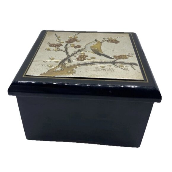 Vintage Westland Original Music Jewelry Box Bird Japan Edelweiss Tested Working - Picture 3 of 16